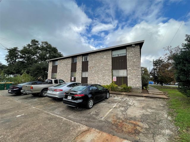 104 E 32nd ST 105, Austin, TX 78705