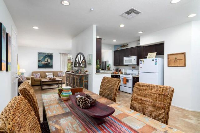27494 Hazelhurst Street 2, Murrieta, CA 92562