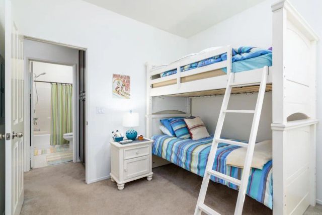 27494 Hazelhurst Street 2, Murrieta, CA 92562