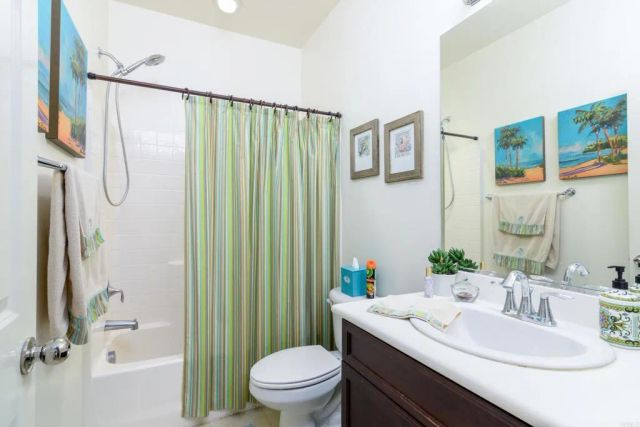 27494 Hazelhurst Street 2, Murrieta, CA 92562