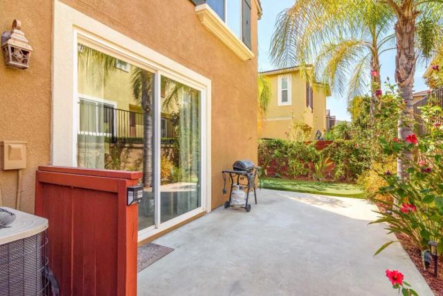 27494 Hazelhurst Street 2, Murrieta, CA 92562