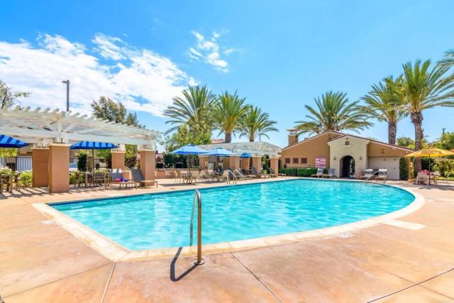27494 Hazelhurst Street 2, Murrieta, CA 92562