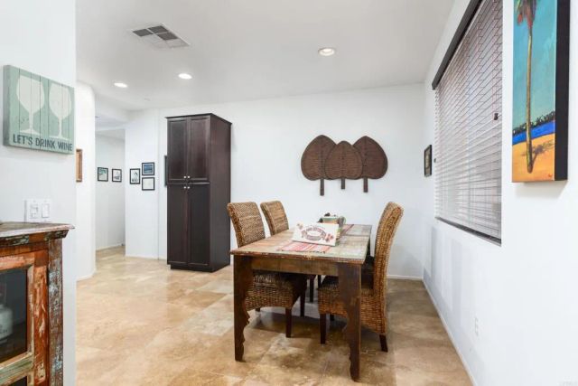27494 Hazelhurst Street 2, Murrieta, CA 92562