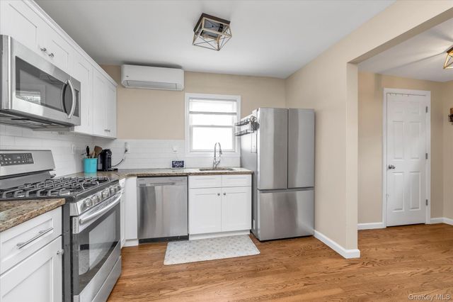 47 Lebkamp Avenue, Huntington, NY 11743