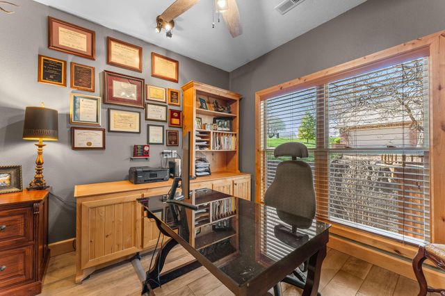 429 Hidden Shores Drive, Branson West, MO 65737