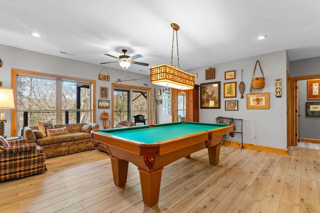 429 Hidden Shores Drive, Branson West, MO 65737