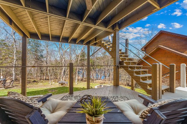 429 Hidden Shores Drive, Branson West, MO 65737