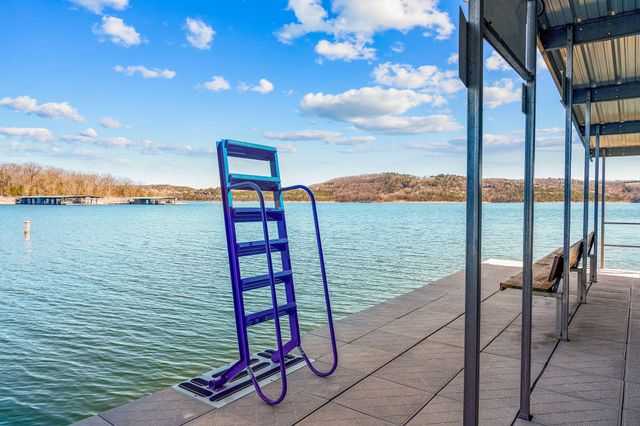 429 Hidden Shores Drive, Branson West, MO 65737