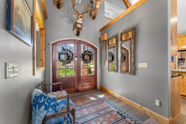 429 Hidden Shores Drive, Branson West, MO 65737