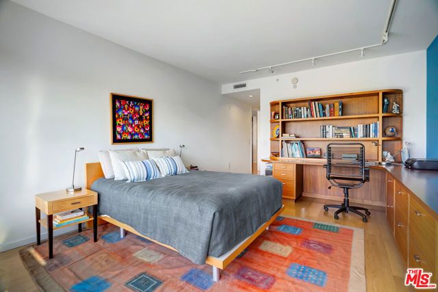 1705 Ocean Ave 508, Santa Monica, CA 90401