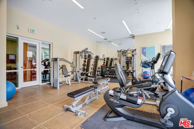 1705 Ocean Ave 508, Santa Monica, CA 90401