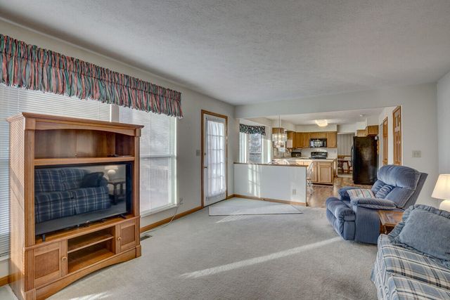 39 Sturbridge Drive, Cold Spring, KY 41076