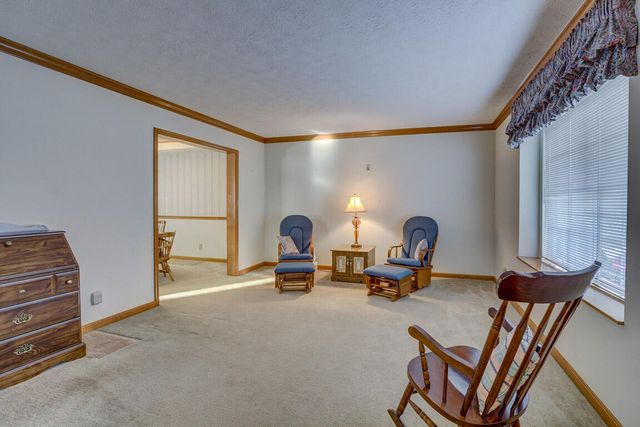 39 Sturbridge Drive, Cold Spring, KY 41076