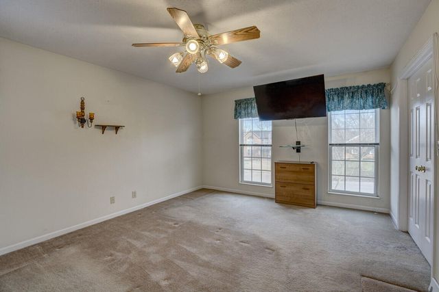 39 Sturbridge Drive, Cold Spring, KY 41076