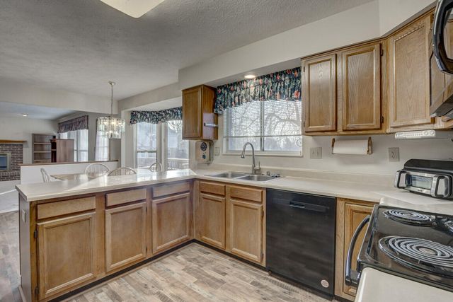 39 Sturbridge Drive, Cold Spring, KY 41076