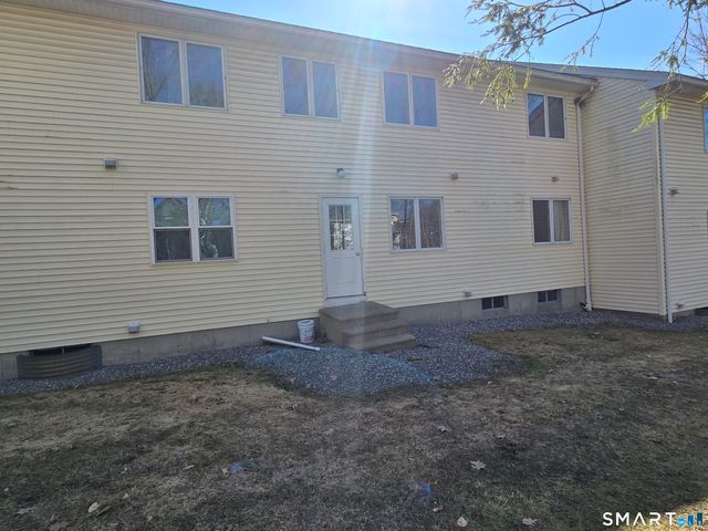 177 Lisle Street APT 5, Torrington, CT 06790