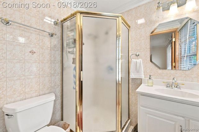 4720 Chapel Drive, Troy, MI 48085