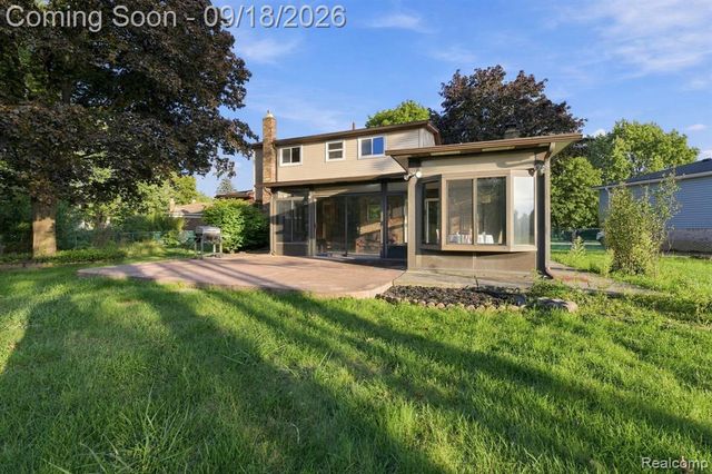 4720 Chapel Drive, Troy, MI 48085