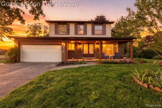 4720 Chapel Drive, Troy, MI 48085