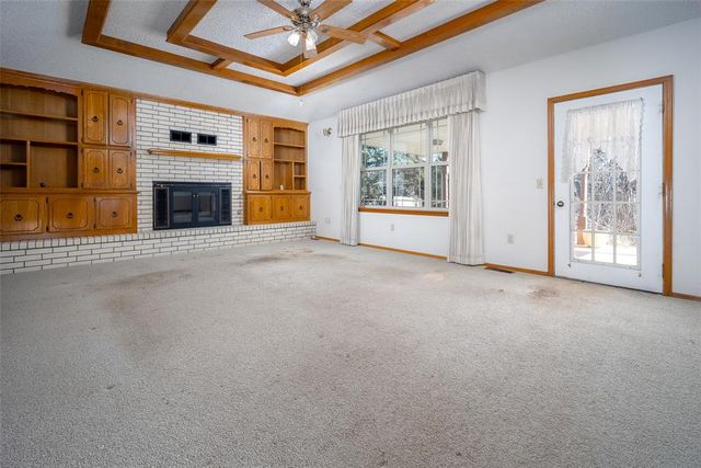 407 NE 8th Street, Blanchard, OK 73010