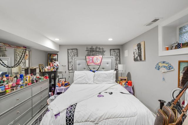 14617 Vine Avenue, Harvey, IL 60426