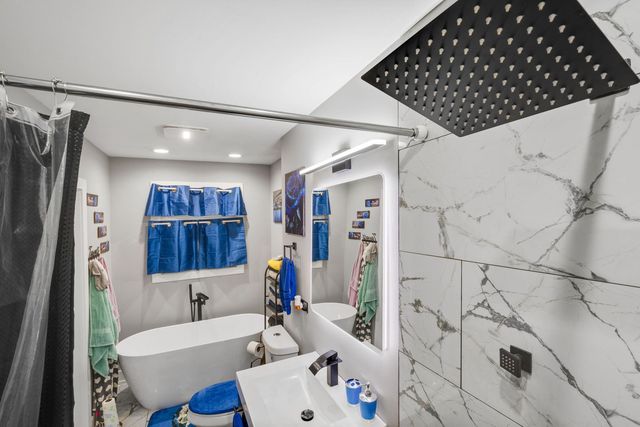 14617 Vine Avenue, Harvey, IL 60426