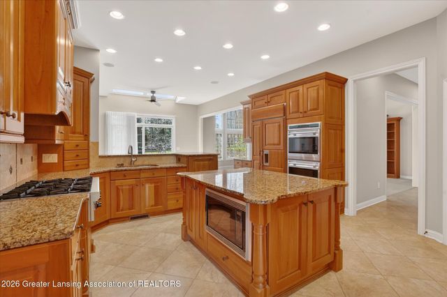 1437 Wandering Way, Okemos, MI 48864