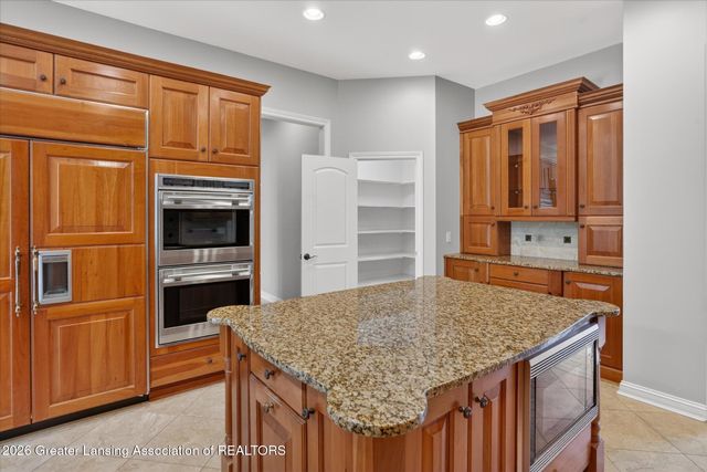 1437 Wandering Way, Okemos, MI 48864