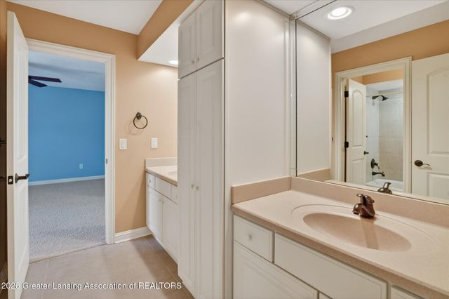 1437 Wandering Way, Okemos, MI 48864