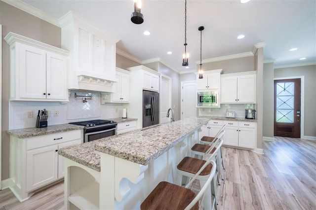3263 Fairwood Lane, Lake Charles, LA 70607