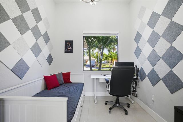 1308 SW 31ST TERRACE, Cape Coral, FL 33914