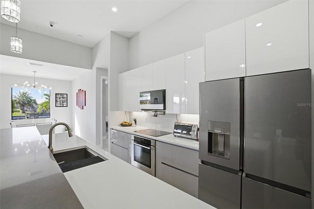 1308 SW 31ST TERRACE, Cape Coral, FL 33914