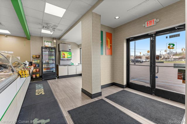 22905 Michigan Avenue, Dearborn, MI 48124