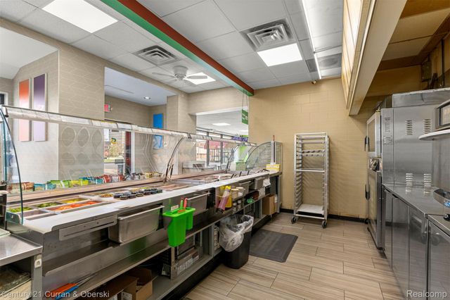 22905 Michigan Avenue, Dearborn, MI 48124