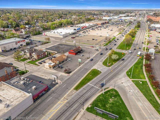 22905 Michigan Avenue, Dearborn, MI 48124