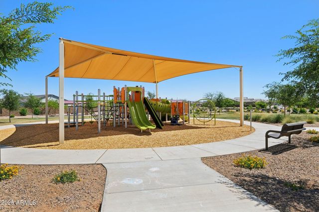 2813 E Mecklenburg Way, San Tan Valley, AZ 85143