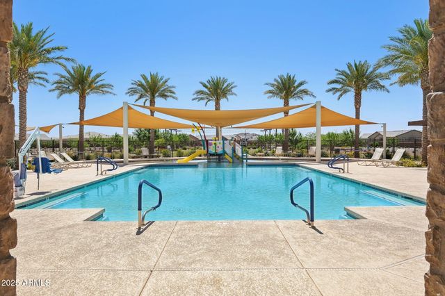 2813 E Mecklenburg Way, San Tan Valley, AZ 85143