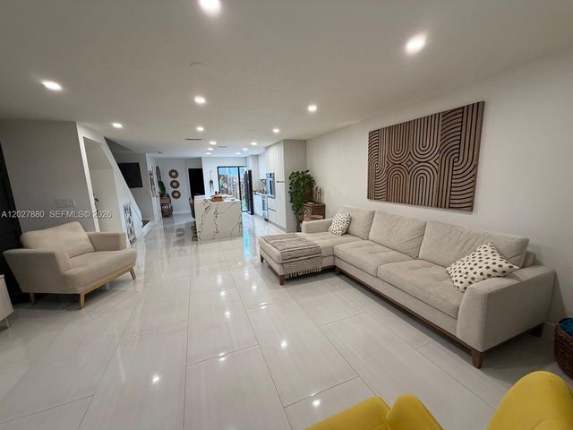 14233 SW 94th Cir Ln 101-13, Miami, FL 33186