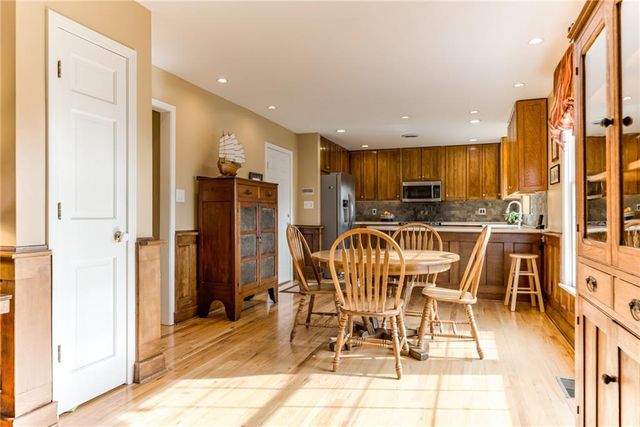 5709 W 164 Street, Stilwell, KS 66085