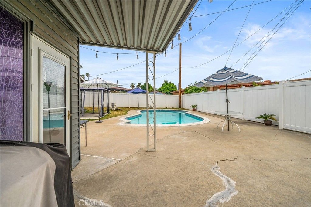 Image 24 of property listing at 25459 33rd, San Bernardino, CA 92404