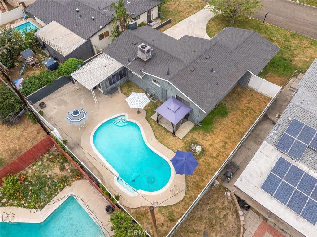 Image 33 of property listing at 25459 33rd, San Bernardino, CA 92404