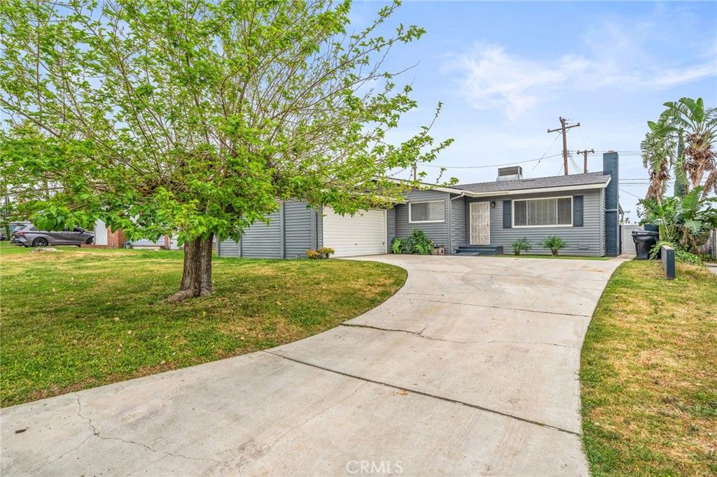 Image 4 of property listing at 25459 33rd, San Bernardino, CA 92404
