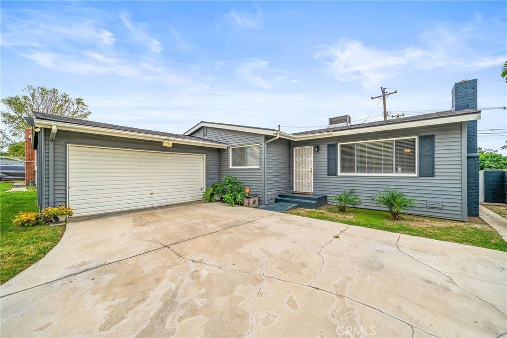 Image 5 of property listing at 25459 33rd, San Bernardino, CA 92404