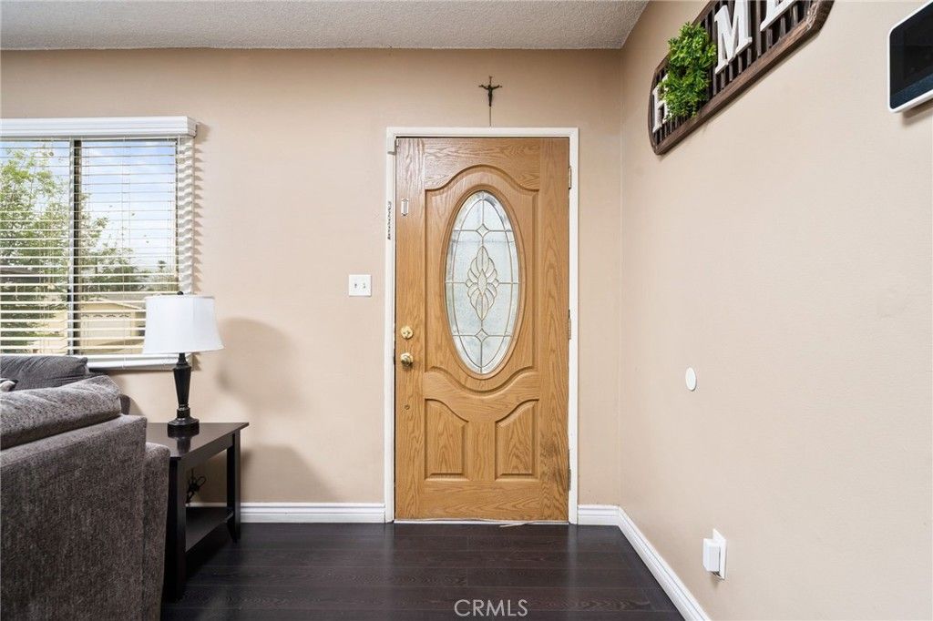 Image 7 of property listing at 25459 33rd, San Bernardino, CA 92404