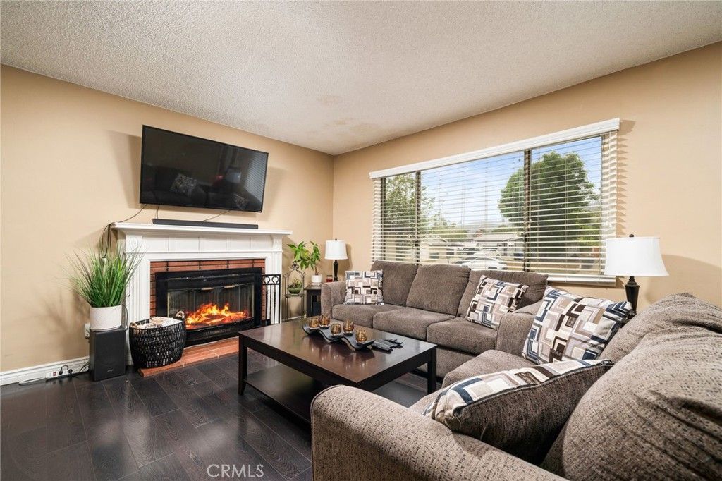 Image 8 of property listing at 25459 33rd, San Bernardino, CA 92404