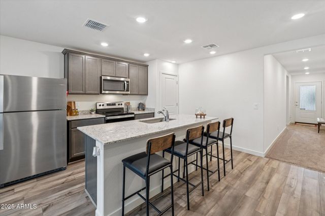 607 S WEST VIRGINIA Avenue, Florence, AZ 85132