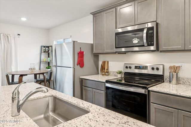 607 S WEST VIRGINIA Avenue, Florence, AZ 85132