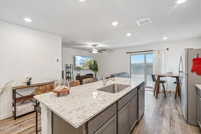 607 S WEST VIRGINIA Avenue, Florence, AZ 85132