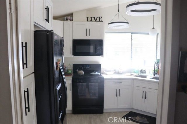 1250 N Kirby, Hemet, CA 92545