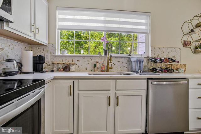 2134 RACQUET PL, Waldorf, MD 20601